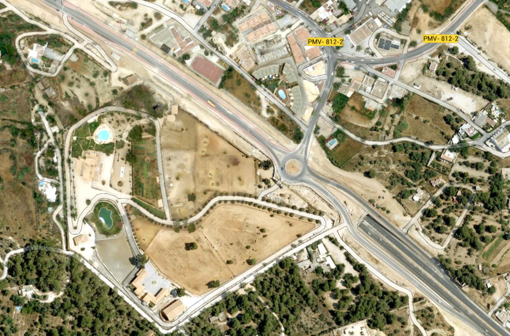 Imagen aérea de la finca Los Olivos, a la izquierda de la rotonda de Sant Rafel. Foto: Google Maps