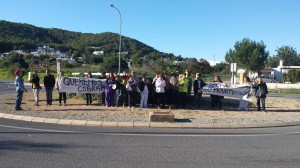 Movilización de los trabajadores de Can Blai delante de la residencia