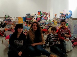 Algunos de los voluntarios que han participado en esta iniciativa solidaria. 