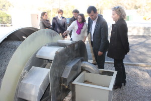 El conseller balear con la alcaldesa de Sant Josep, Neus Marí. Foto: Govern balear