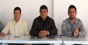 Sergi Vicent, Teo Blázquez y Rafa Triguero, durante la comparecencia de esta mañana.