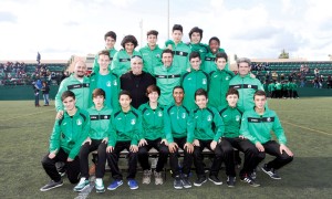 La plantilla del Sant Jordi cadete posa el día de la presentación del clñub verdinegro.