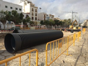 Las obras de reforma de la fachada marítima. Foto: L. A.