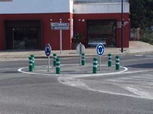 La rotonda se encuentra en la intersección de la calle des Raspallar y el Camí Vell de Sant Mateu. Foto: Ayuntamiento de Eivissa. 