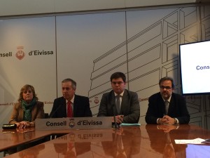 Prats, Serra, Sansaloni y Cases, durante la rueda de prensa de esta tarde.