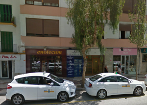 El boleto fue sellado en el punto de venta situado en la avenida Isidor Macabich número 43 de Vila. Foto: Google Maps