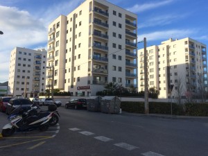 Promoción en Platja d'en Bossa que alquila a diferentes precios en invierno y verano. Foto: L. A.