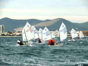 Una imagen del reciente campeonato de Baleares de la clase Optimist.