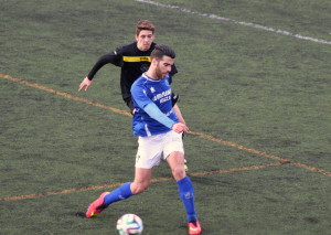 Luque, autor del gol del San Rafael, en una acción del partido