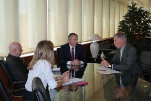 Vicent Serra y Carmen Ferrer se han reunido hoy con Álvaro Midelmann y Abel Matutes