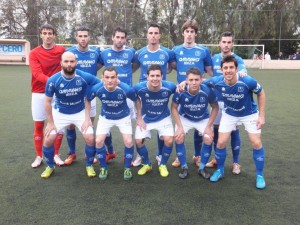 Once inicial del San Rafael en el campo del Llosetense