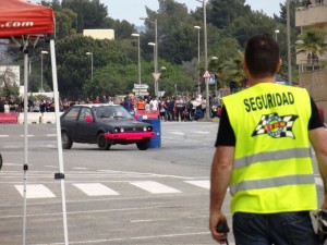 Uno de los vehículos participantes en la prueba de Slalom de este domingo en Santa Eulària.