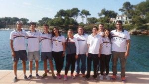 Diez palistas participaron el domingo en la Copa Balear de Kayak de Mar.