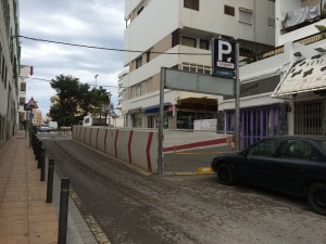 Entrada del aparcamiento subterráneo de Sant Antoni. Foto: L. A.