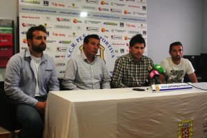 Un momento de la presentación del acuerdo de colaboración entre Peña Deportiva y Villarreal. Fotos: C. V.