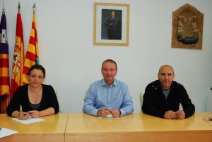 Alejandra Ferrer, Jaume Ferrer i Juan Manuel Costa, avui al matí. 