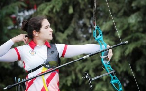 Miriam Alarcón durante las eliminatorias por equipos disputadas este viernes. Foto: World Archery