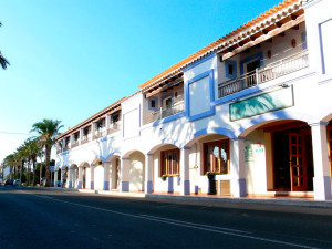 Imagen del Hostal La Savina, situado en el puerto de Formentera.  Foto: hostal-lasavina.com