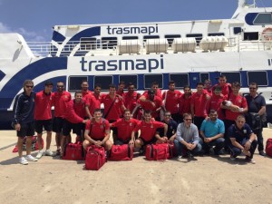 La SD Formentera al completa viajó este viernes a Tafalla para jugar su decisivo partido ante la Peña Sport.