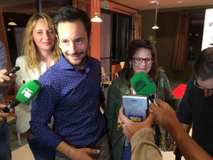 Rafa Ruiz, en la noche electoral, tras conocer los resultados de Vila. Foto: L.A.