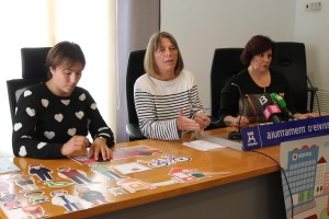 Virginia Marí, Fina Riera y Mar Sánchez, en la presentación de esta mañana. 