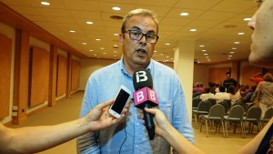 Vicent Torres, secretario general de la FSE-PSOE, antes del inicio de la reunión.