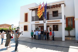 Un moment de la presentació del nou equip de govern de la màxima institució formenterera. 