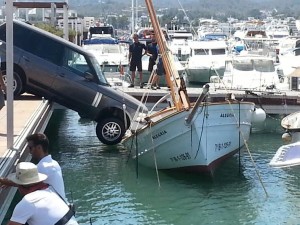 Imagene del incidente anterior ocurrido también en el Club Náutic de Sant Antoni