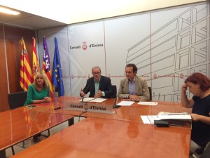 Marta Díaz, Vicent Torres, Marc Pons, y Margalida Font durante la rueda de prensa. Foto: L.A.