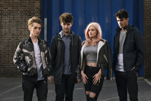 Imagen promocional del grupo británico Clean Bandit