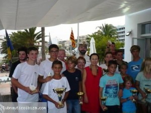 Una imagen de la entrega de premios del Trofeo Festes de la Terra de vela.