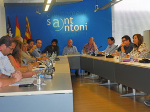 Un momento del pleno de Sant Antoni celebrado este jueves.