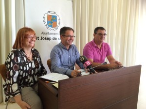 Paquita Ribas, Josep Marí Ribas y José Luis Guerrero, en una imagen de archivo. 