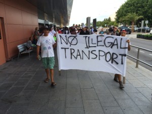 Una imagen de la protesta de los taxistas contra los taxis pirata durante el pasado verano.