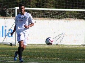 Pando, autor de los dos goles de su equipo en Palma