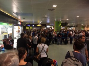 Imagen del interior del aeropuerto de Ibiza.