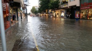 Imagen de las últimas lluvias que provocaron el caos en la ciudad. 