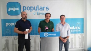 Vicent Roig, José Vicente Marí Bosó y Miquel Jerez, en la presentación de la jornada.