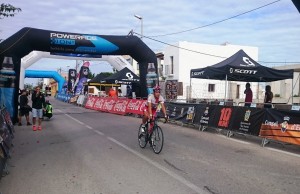 Vicente Roig fue segundo de etapa y nuevo líder de la Vuelta Cicloturista a Ibiza. 