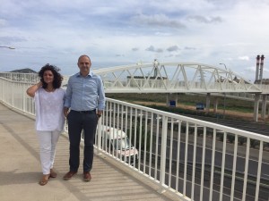 El director general de Transportes y Movilidad del Govern, Jaume Mateu, y la consellera de Territorio y Movilidad de Ibiza, Pepa Marí, han visitado hoy la nueva pasarela. 