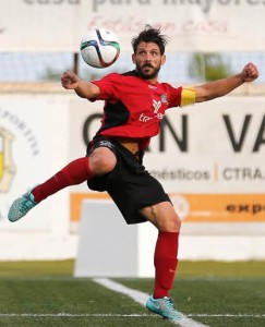 Maikel, en un partido de Liga. Foto: Fútbol Pitiuso