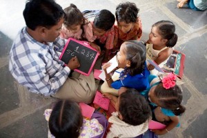 La cena solidaria recaudará fondos para construir una escuela en la aldea de Nagaradona.