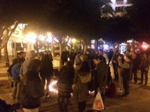 Un momento de la concentración realizada este sábado por la tarde en la Plaza del Parque.