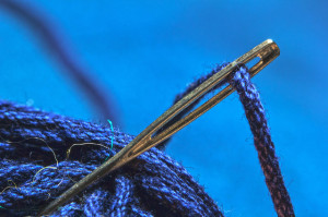 Foto: 'Sewing needle with thread', de Markus Grossalber (Flickr)