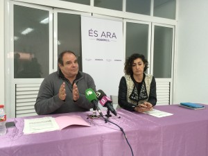 Los diputados Aitor Morrás y Marta Maicas de Podem-Eivissa, en una rueda de prensa. 