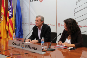 Joan Boned y Pepa Marí, en la rueda de prensa de hoy.