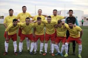 Equipo inicial del Campos en el campo de Sant Francesc Xavier 