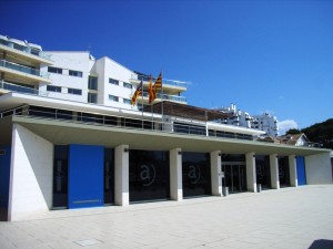 Fachada del Ayuntamiento Sant Antoni.