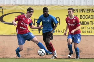 Lance del enceuntro jugado en Sant Antoni. Foto: Fútbol Pitiuso