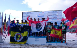 El equipo júnior del Playas de Castellón, con el pitiuso Óscar Santos, logró la tercera posición en Turquía.